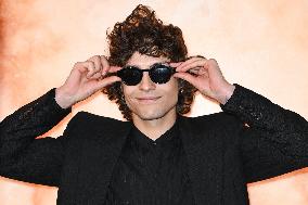 PFW Yves Saint Laurent Photocall