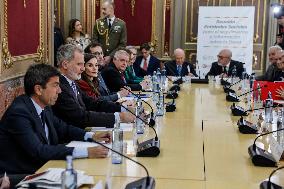 Royals return to Valencia to meet with businessmen and social entitie