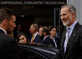 Royals return to Valencia to meet with businessmen and social entities