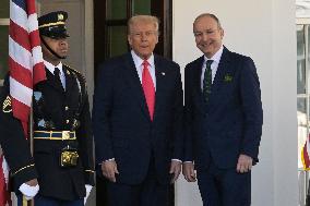 DC: President Trump and PM Martin hold a White House arrivals