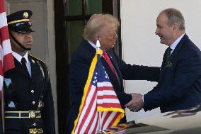 DC: President Trump and PM Martin hold a White House arrivals