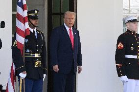 DC: President Trump and PM Martin hold a White House arrivals