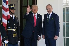 DC: President Trump and PM Martin hold a White House arrivals