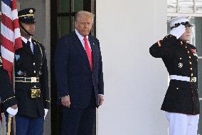 DC: President Trump and PM Martin hold a White House arrivals