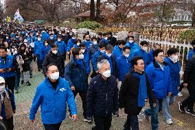 Democratic Party Lawmakers March, Demanding The Removal Of Yoon Suk-yeol For Rebellion