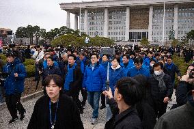 Democratic Party Lawmakers March, Demanding The Removal Of Yoon Suk-yeol For Rebellion