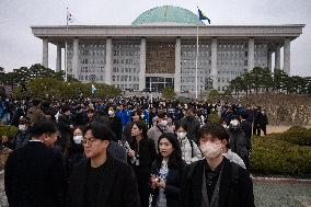 Democratic Party Lawmakers March, Demanding The Removal Of Yoon Suk-yeol For Rebellion