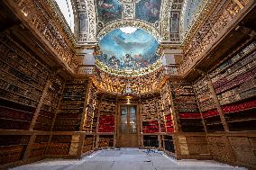 National Assembly Library Set to Reopen This Spring - Paris