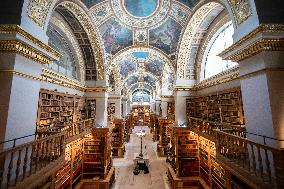 National Assembly Library Set to Reopen This Spring - Paris