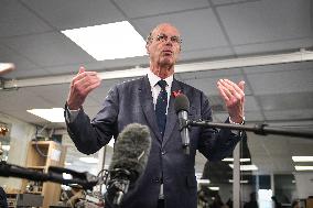 Eric Lombard visits Windcraft company in Paris FA