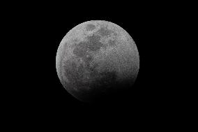 Total Lunar Eclipse Over Mexico City