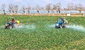 Intelligent Agricultural Machinery