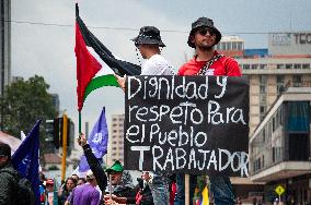 Demonstrations in Support of Colombian President Reforms