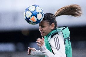 Real Madrid CF v Arsenal FC - UEFA Women's Champions League Quarter Finals First Leg