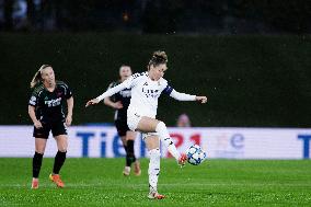 Real Madrid CF v Arsenal FC - UEFA Women's Champions League Quarter Finals First Leg