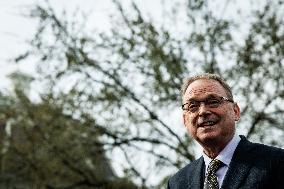 DC: NEC Director Kevin Hassett Speaks to Reporters at White House