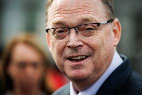 DC: NEC Director Kevin Hassett Speaks to Reporters at White House