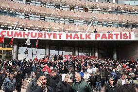 Supporters gathering in front of CHP headquarters - Ankara