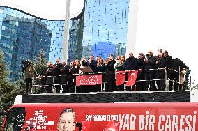 Supporters gathering in front of CHP headquarters - Ankara