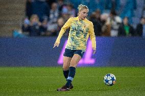 Manchester City v Chelsea FC - UEFA Women's Champions League Quarter Finals First Leg