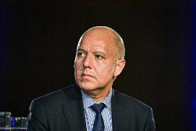 Financing the defence technological & industrial base in Paris - FA