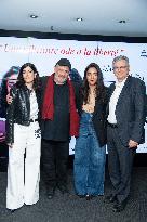 Lire Lolita A Teheran Premiere