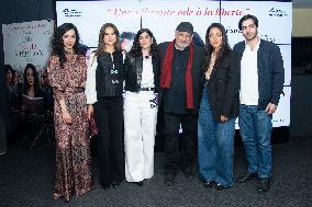 Lire Lolita A Teheran Premiere