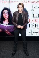 Lire Lolita A Teheran Premiere
