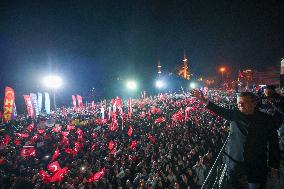 Thousands protest for second night over Istanbul mayor's arrest - Istanbul