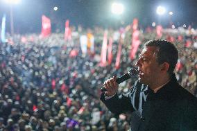 Thousands protest for second night over Istanbul mayor's arrest - Istanbul