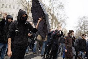 Protest against Racism and Fascism - Paris RL
