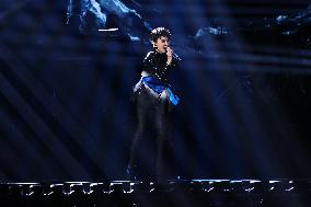Malaysian Female Singer Penny Tai