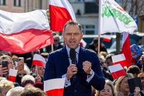 Presidential Campaign In Poland