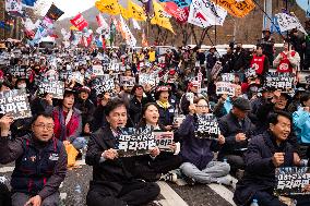 Trucks Carrying Tractors Appear At An Impeachment Rally Against President Yoon Suk-yeol