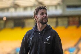 Norwich City FC v West Bromwich Albion FC - Sky Bet Championship