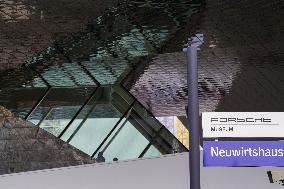 Neuwirtshaus (Porscheplatz) Suburban Train Station In Stuttgart