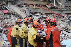 Rescue Search For Survivors Three Days After Quake - Myanmar