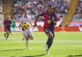 FC Barcelona v Girona FC - LaLiga EA Sports 2024/2025