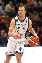 Napoli Basket v EA7 Emporio Armani Milan  - Basket Serie A