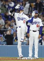Baseball: Braves vs. Dodgers