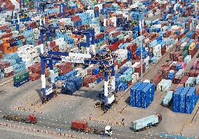 The United States Imposes Equivalent Tariffs