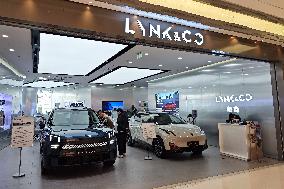 LYNK & CO Store