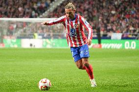 Spanish Cup - 1/2 - Atletico Madrid v Barcelona