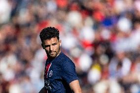 Paris Saint-Germain FC v Angers SCO - Ligue 1 McDonald's