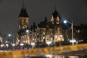 Parliament Hill On Lockdown Due To Barricaded Individual In Ottawa Canada