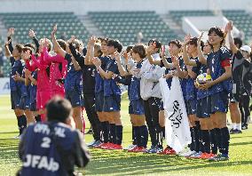 Football: Japan vs. Colombia