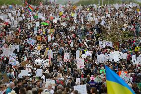Anti-Trump Hands Off Rally - Washington DC