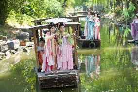 Hanfu Flower Festival