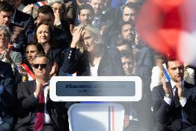 Rally in support of Marine Le Pen - Paris