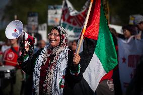 Thousands march for Palestine in Washington, DC